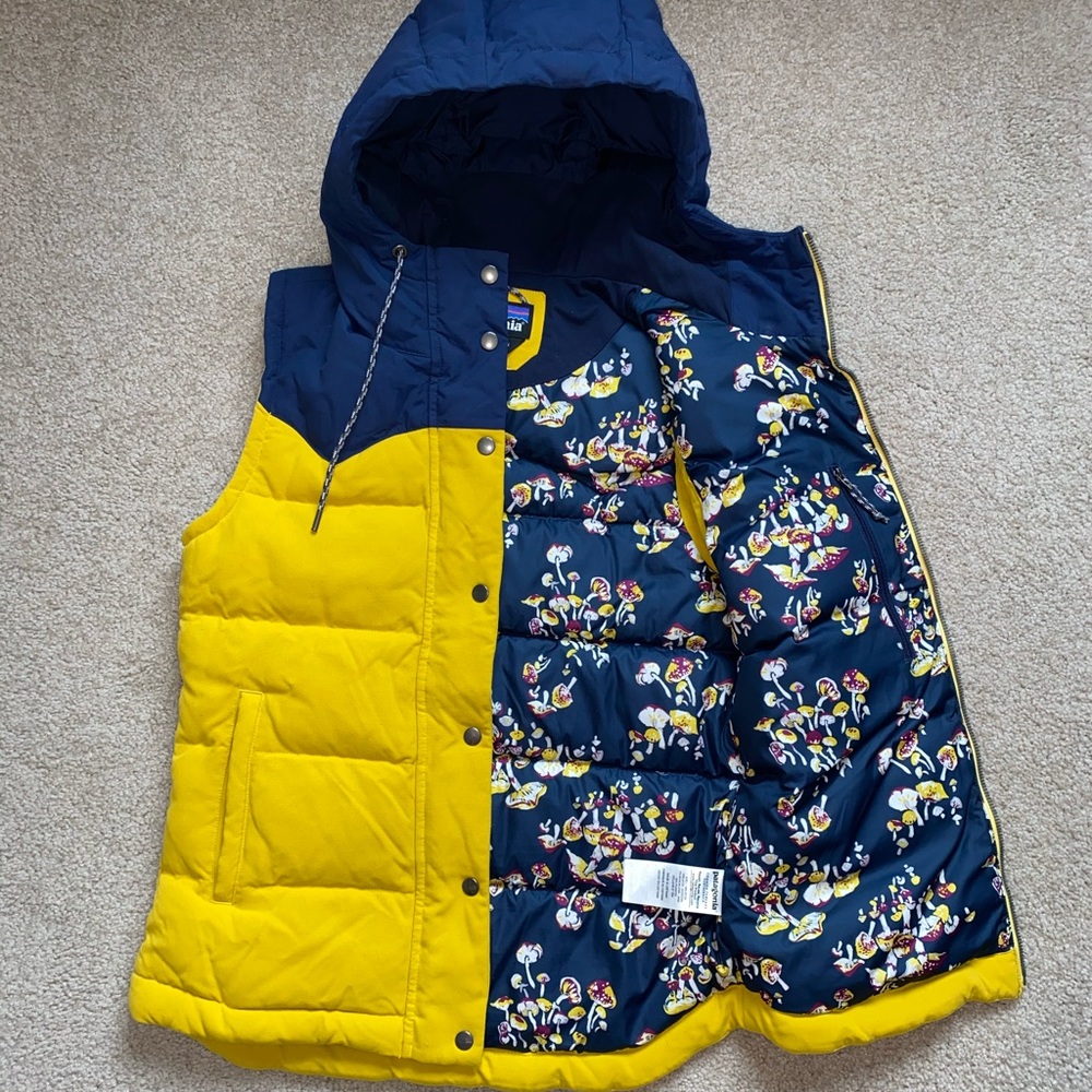 🍄 Patagonia 🍄 Bivy Hooded Down Vest size XS